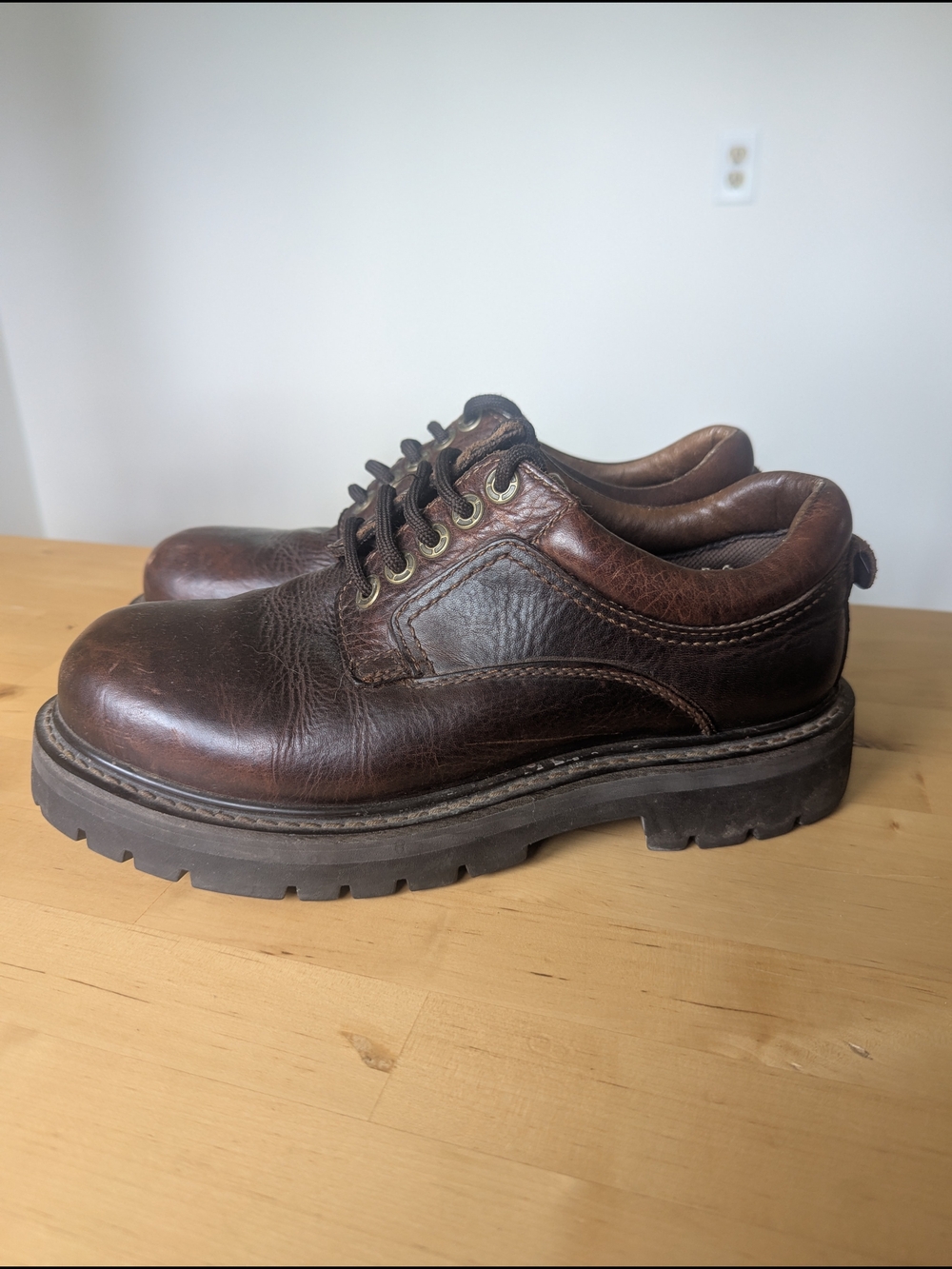 New Terrain Men's Brown Leather Chunky Oxford Rugged Lace-Up Shoes